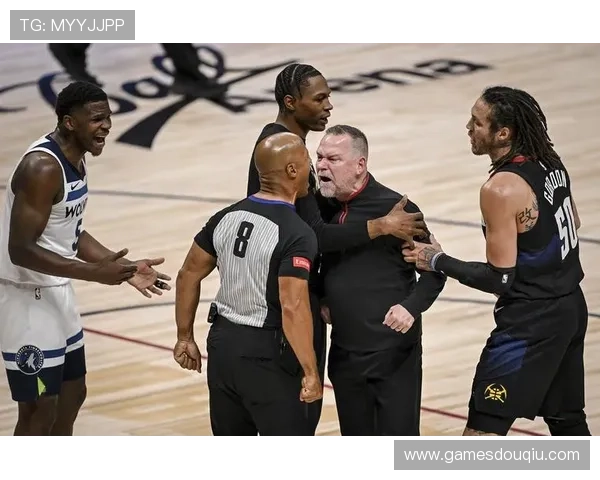 免费下载斗球体育app官方版本，享受高清赛事直播、实时比分和专业分析服务